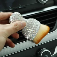 1Pc Bling Diamond Car Interior Dust Sweeping Soft Brush Car Washing Tool Keyboard Gap Car Dust Brush out Trend Cleaning Brush 1