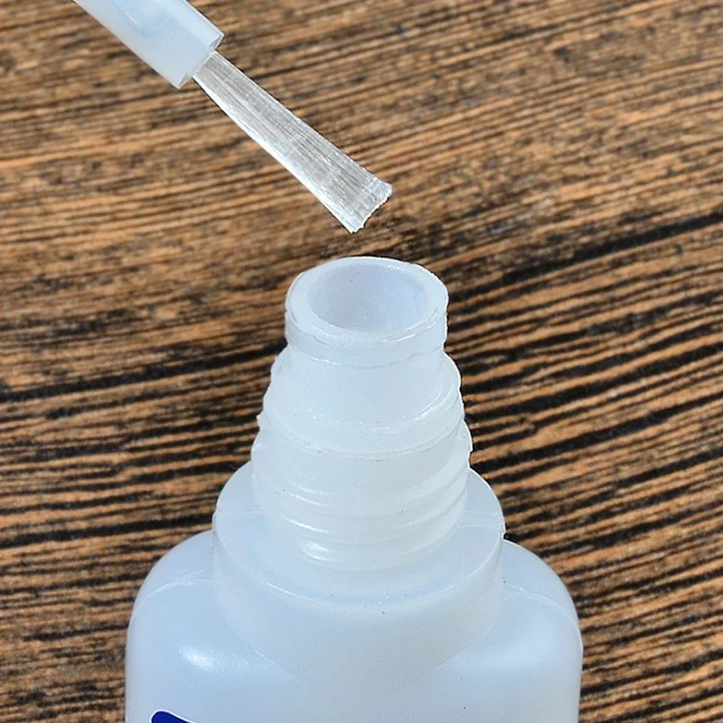 10g Fast Drying Nail Glue For False Nails Glitter Acrylic Decoration With Brush False Nail Tips Glue Sticky Nail Care Tools 4