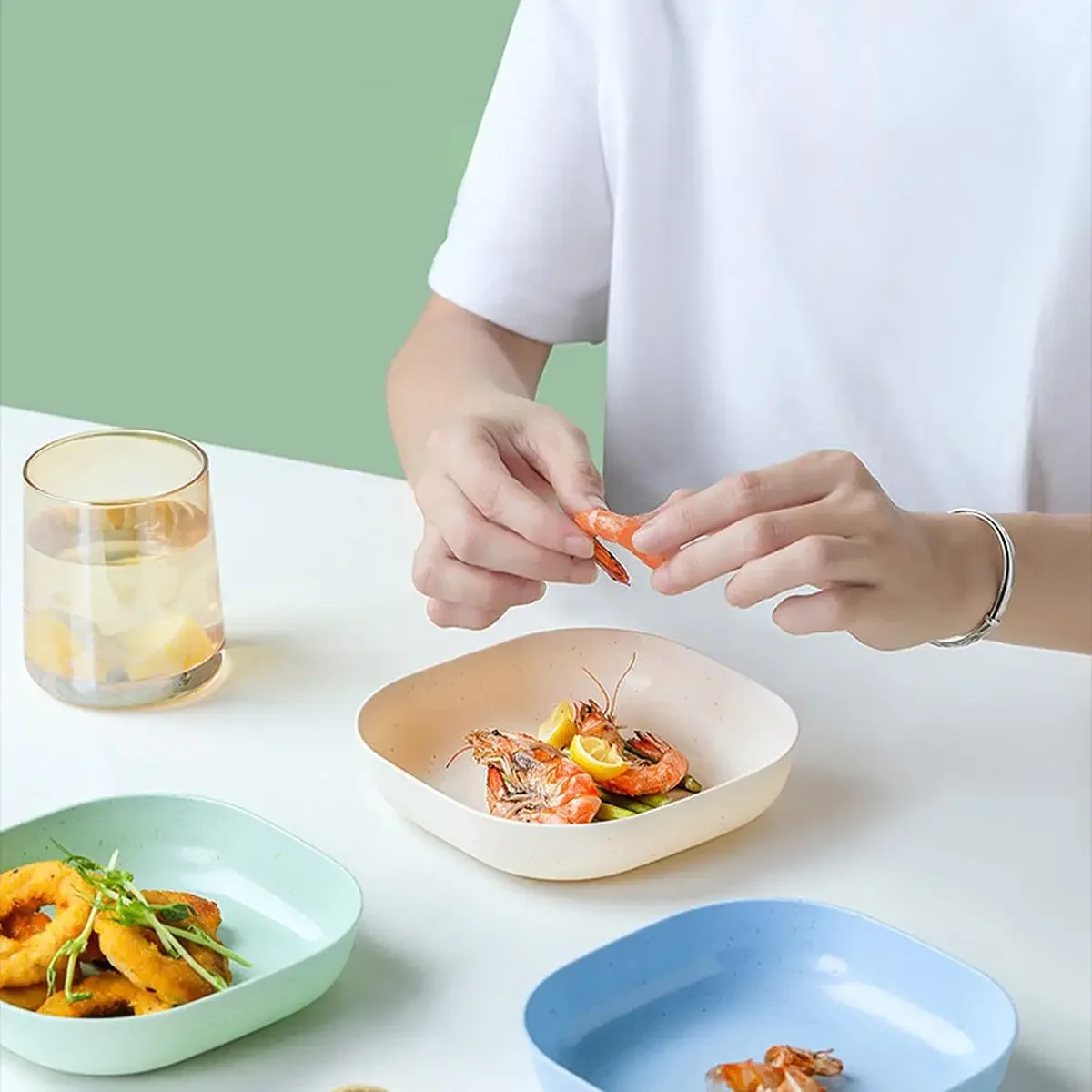 10Pcs Wheat Straw Plates Deep Dinner Plates Plastic Reusable for Dinner Dishes for Kids Adult Assorted Colors Dinnerware