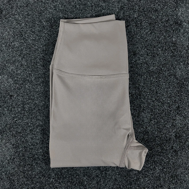 Women's High-Quality Yoga Pants for Sports Fitness Running Tight Fitting Comfortable Leggings