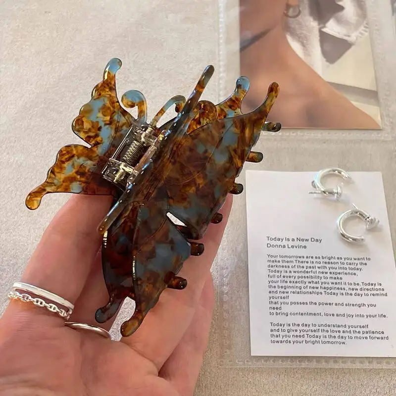 Exquisite Acetat Haar Krallen Elegante Schmetterling Shark Haar Clips Haarspangen Für Frauen Koreanische Design Haar Zubehör Kopfbedeckung Geschenk – Detail 10
