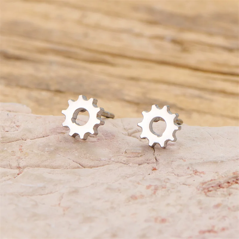 Einfache Liebe Herz Edelstahl Ohrstecker Für Frauen Tragus Piercing Ohr Mehrere Ohrringe Täglichen Verschleiß Schmuck Pendientes – Detail 3