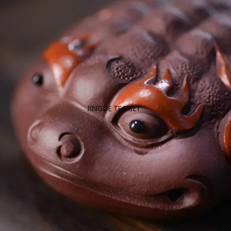 Yixing Purple Clay Tea Pet Lucky Golden Toad Animal Statue Handmade Tea Set Decoration  tea accessories