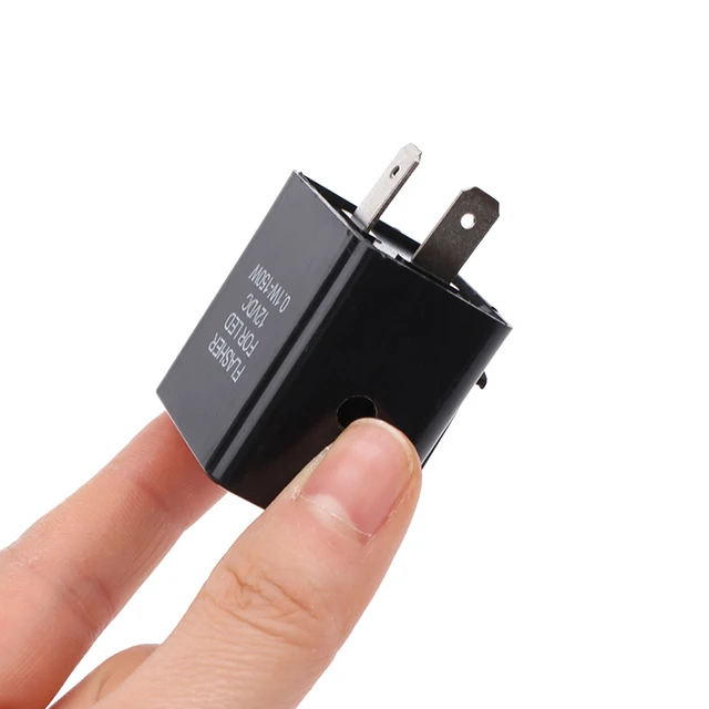 ETOPARS 4 Pièces 12V 21W Résistance Adaptateur Moto Clignotant Indicateur LED Résistance Charge Flash Clignotant Correction Erreur Réparation
