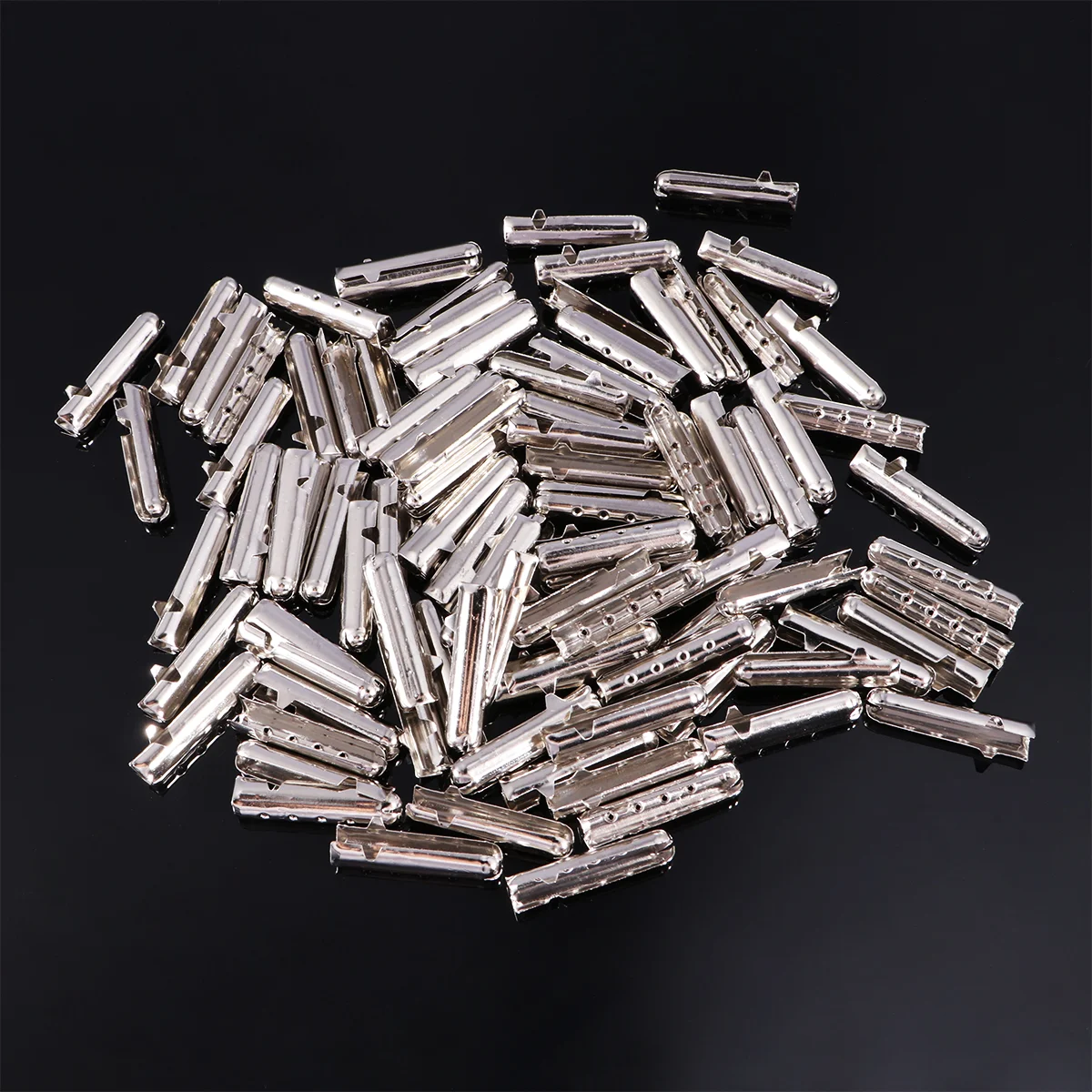 Рисунок 2 - металлические шнурки для обуви