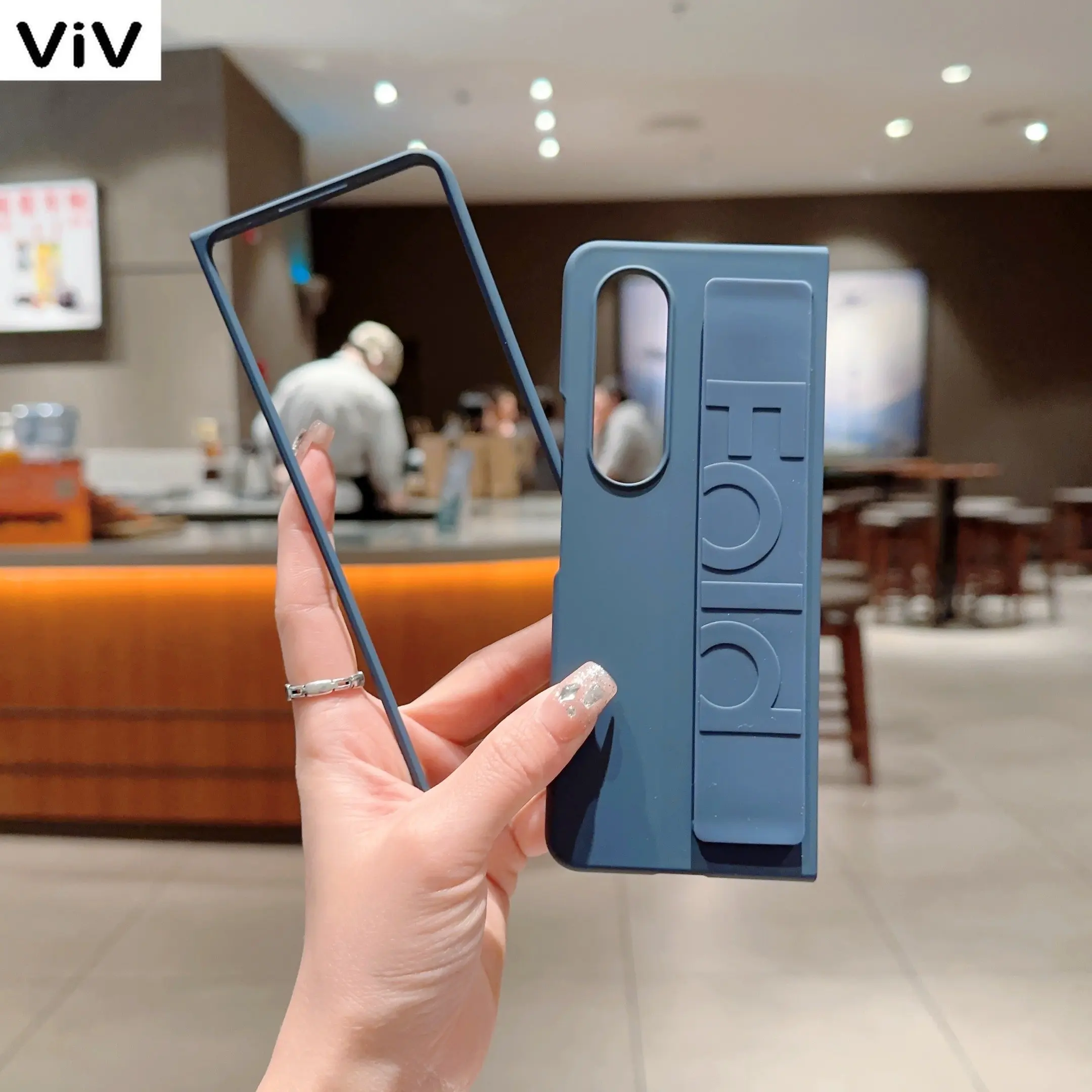 

Чехол для Samsung Galaxy Z Fold 4 3, ультратонкий приятный для кожи матовый Силиконовый браслет, противоударный защитный чехол-накладка, аксессуары