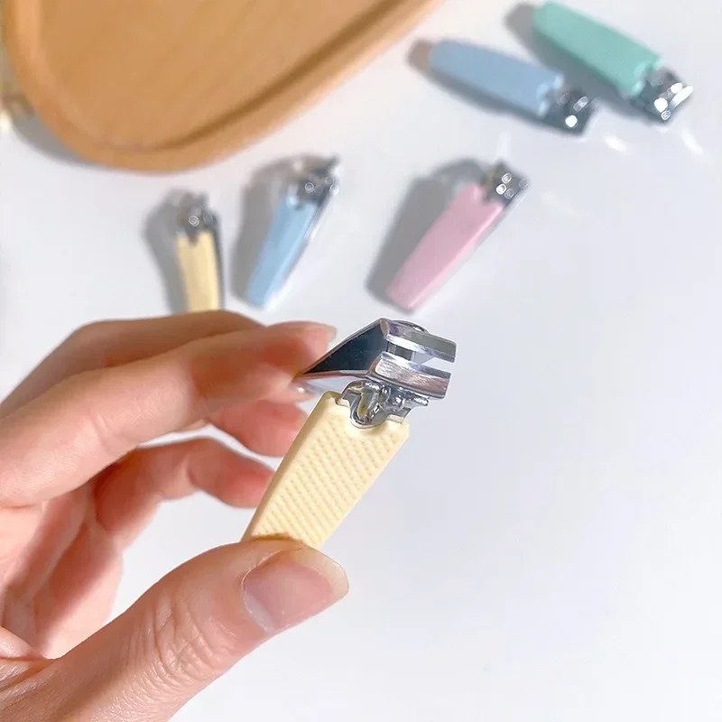 Nail Clipper Trimmer Silicone Sleeve Anti Drop Flat Diagonal Ins Style Student Portable Cute Baby Care