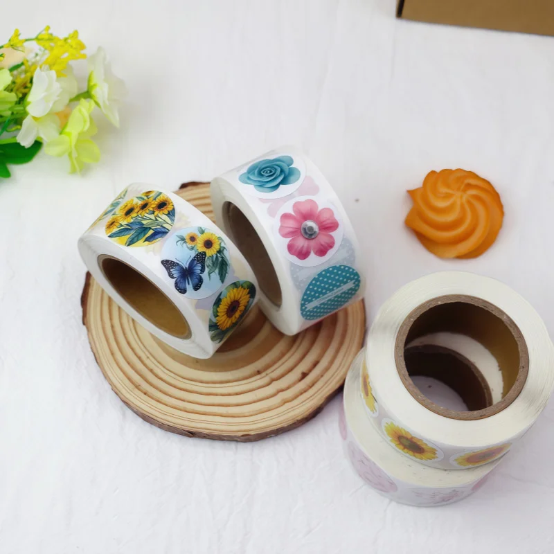 500Pcs/Rolls 2.5cm Beautiful Flower Sunflower Sticker Decoration Gift Box Sticker Label Stationery Sticker