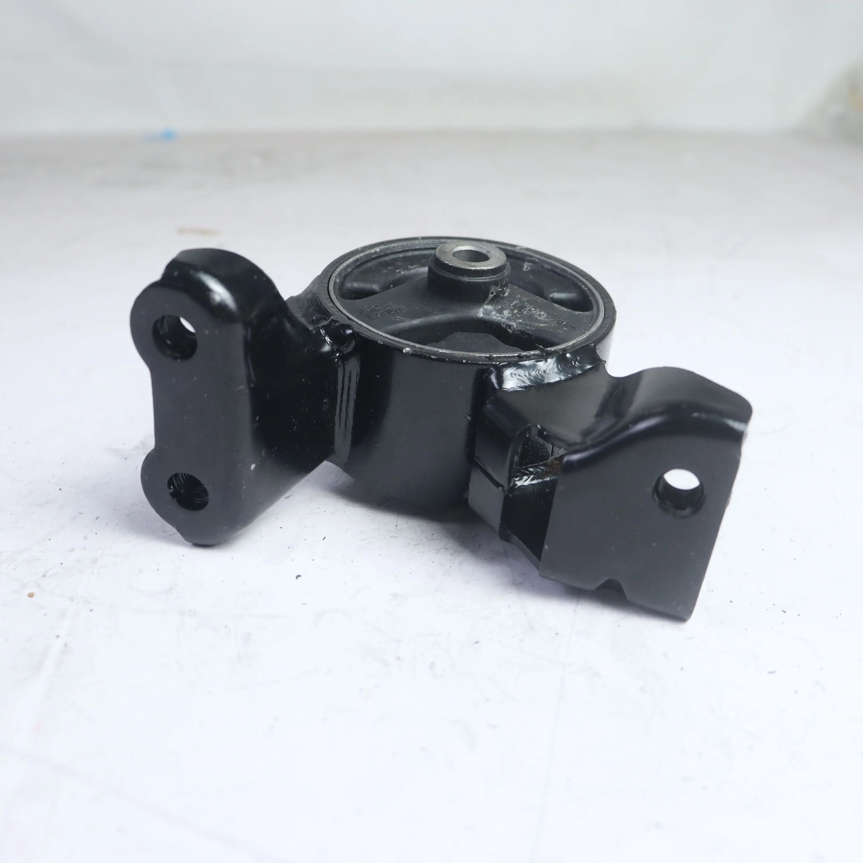 Rear Engine Mount Engine Bracket Support For JAC S3 SEI 3 A30 1001600U8520