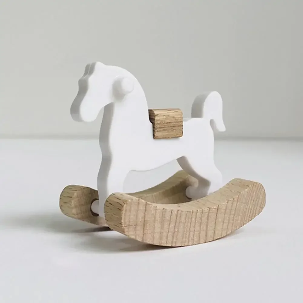 Dollhouse Dining Room Accessories, Miniature Toy, Wooden Trojan Horse, Smooth Surface, Good Detail Photo for Doll