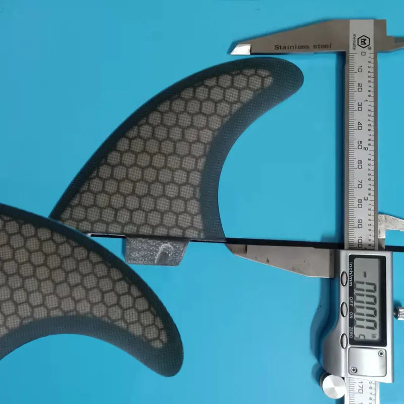 Description Picture 3 of itemBiLong FCS II Plug GX Small Side Fin Two Pieces Suitable for 2+1 Longboard Surfing Wake Surfboard Tail Fin Fiberglass Material