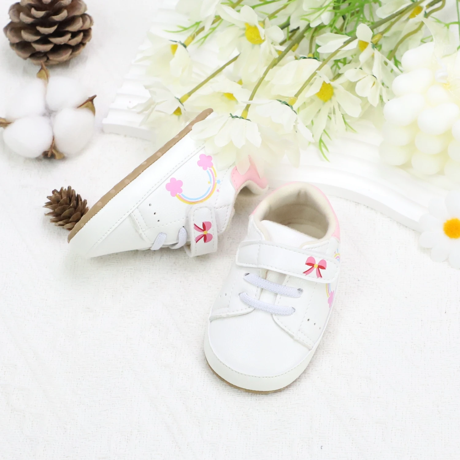 Baby toddler shoes, rainbow and bow design baby sneakers, lightweight and non-slip, suitable for daily & vacation wear, all seas 6