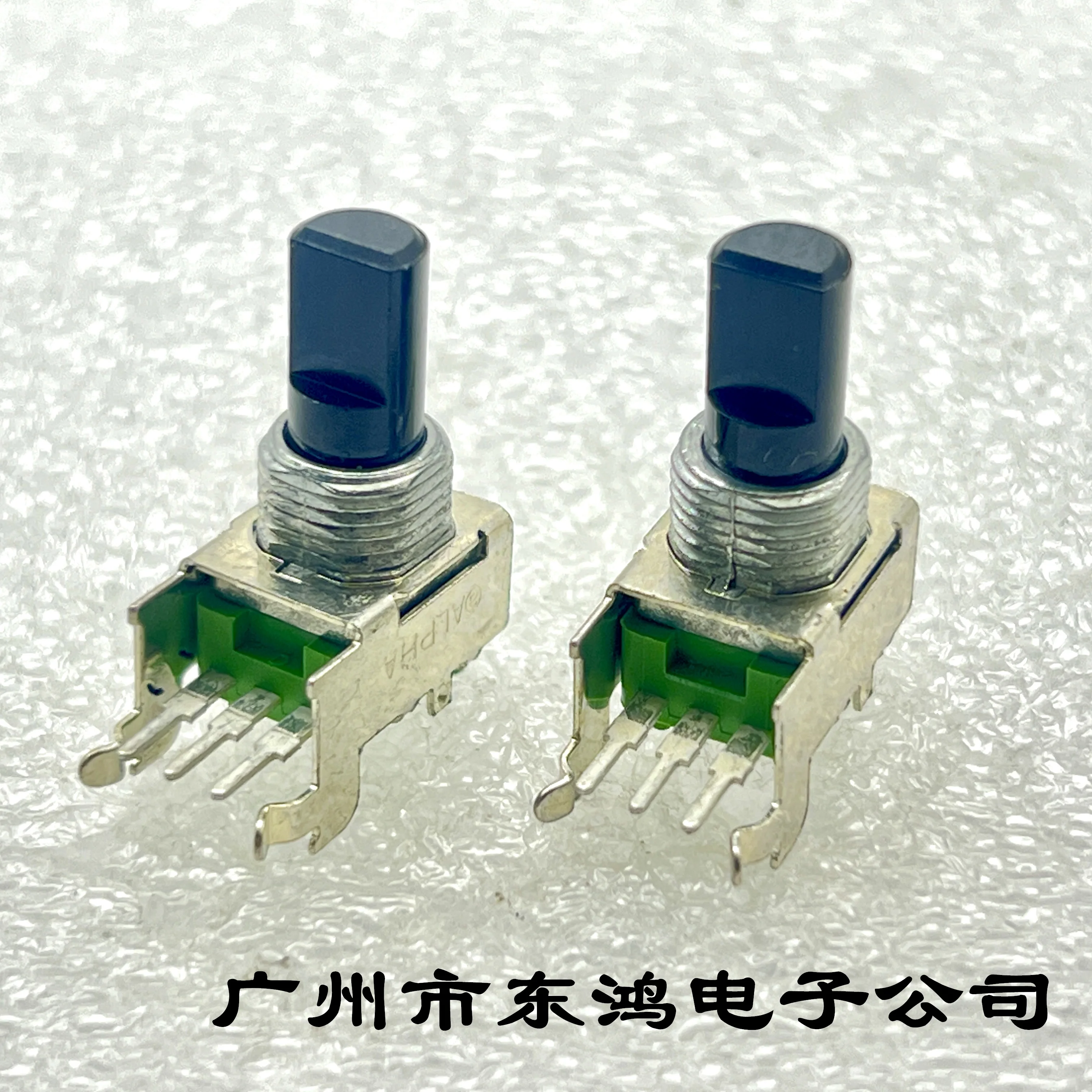1 PCS Taiwan ALPHA RK09 potentiometer B5K axis length 15mm