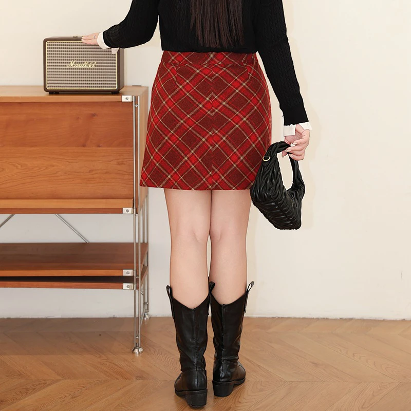 Plus Size Women's Skirt High Waist AB Red Skirt French Vintage Premium Woolen Plaid A-line Autumn Winter 2025