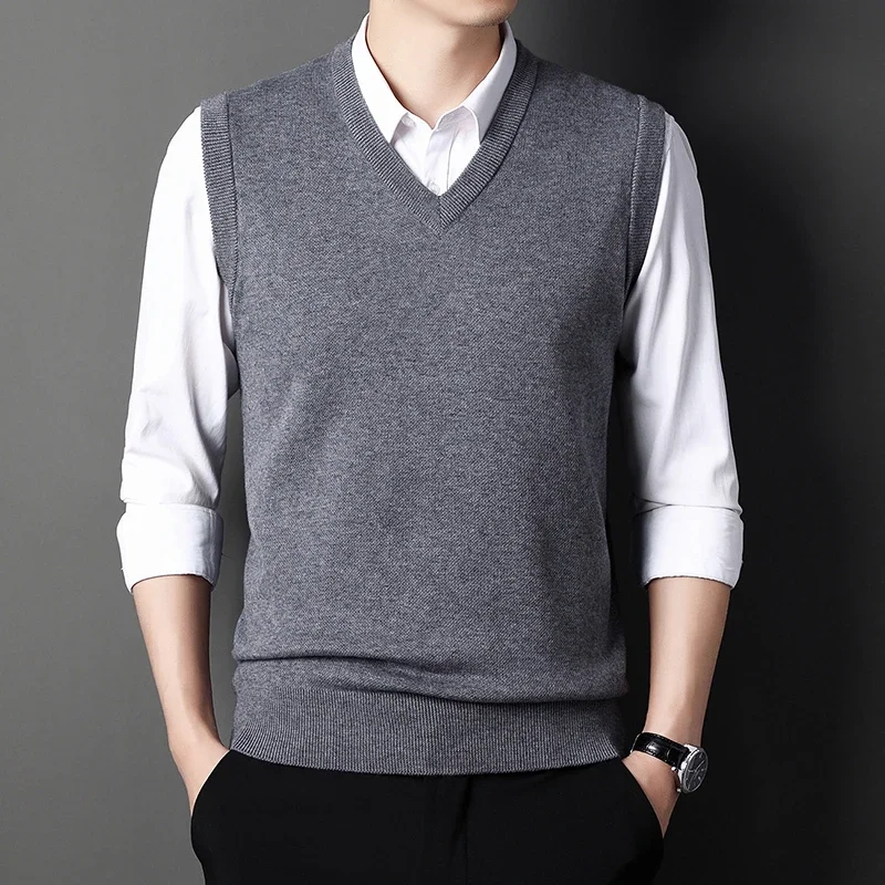 Men's Solid Color Sweater Vest Casual Fashion Warm Top for All Seasons Comfortable Breathable Layering Essential 5
