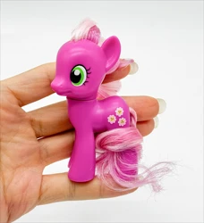 Hasbro My Little Pony Anime Figures - Cute Collectible Toy Gift Set - 8cm (Pink)