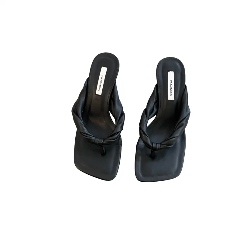 Summer Soft Leather Fashion Casual Solid Color Clip Toe Round Head Low Heel Flat Bottom Herringbone Slippers for Women's Outwear