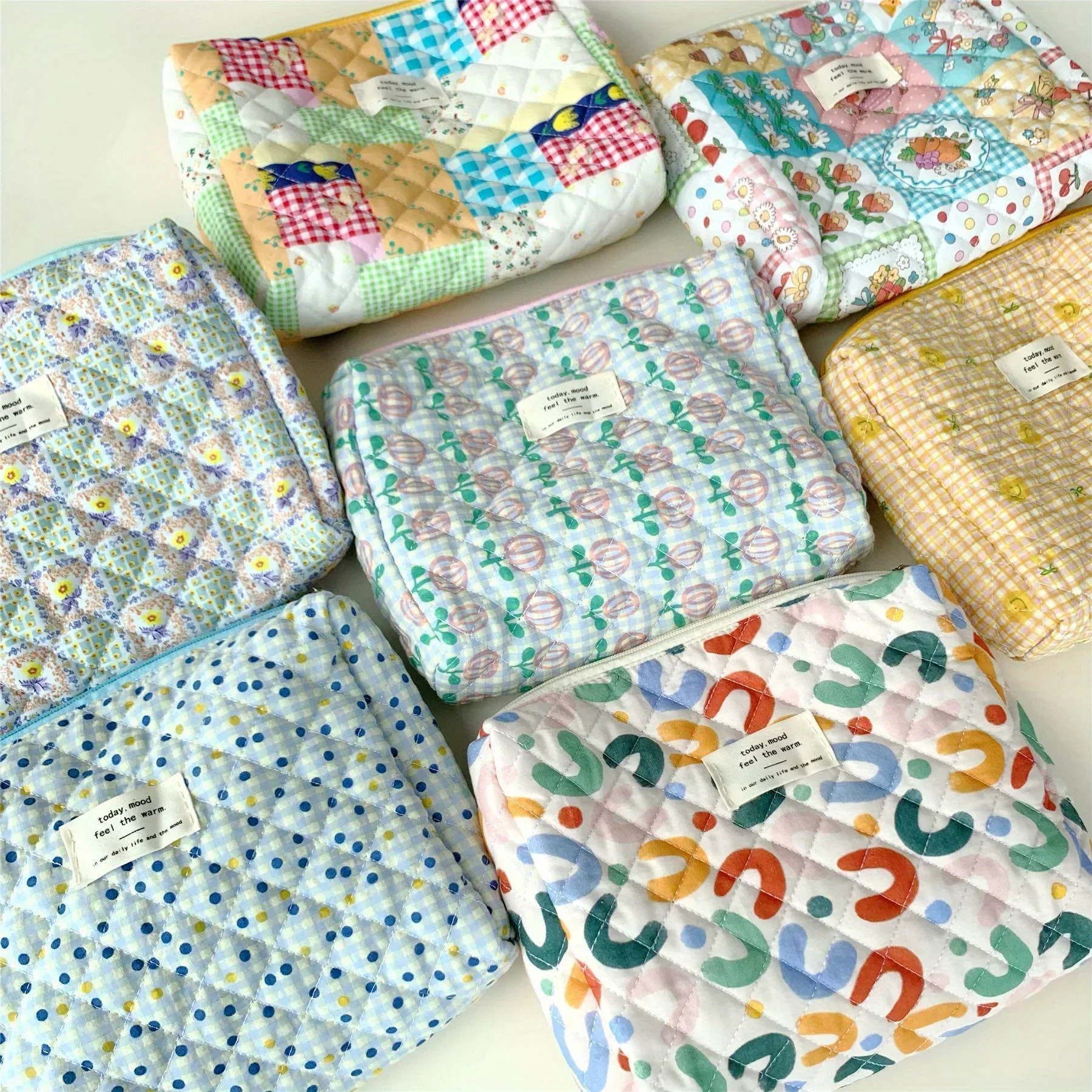 Colorful Aesthetic Pattern Clutch Storage Bag, Student Wash Pouch, Zipper Lightweight Makeup Bag, Versatile Cosmetic Pocket