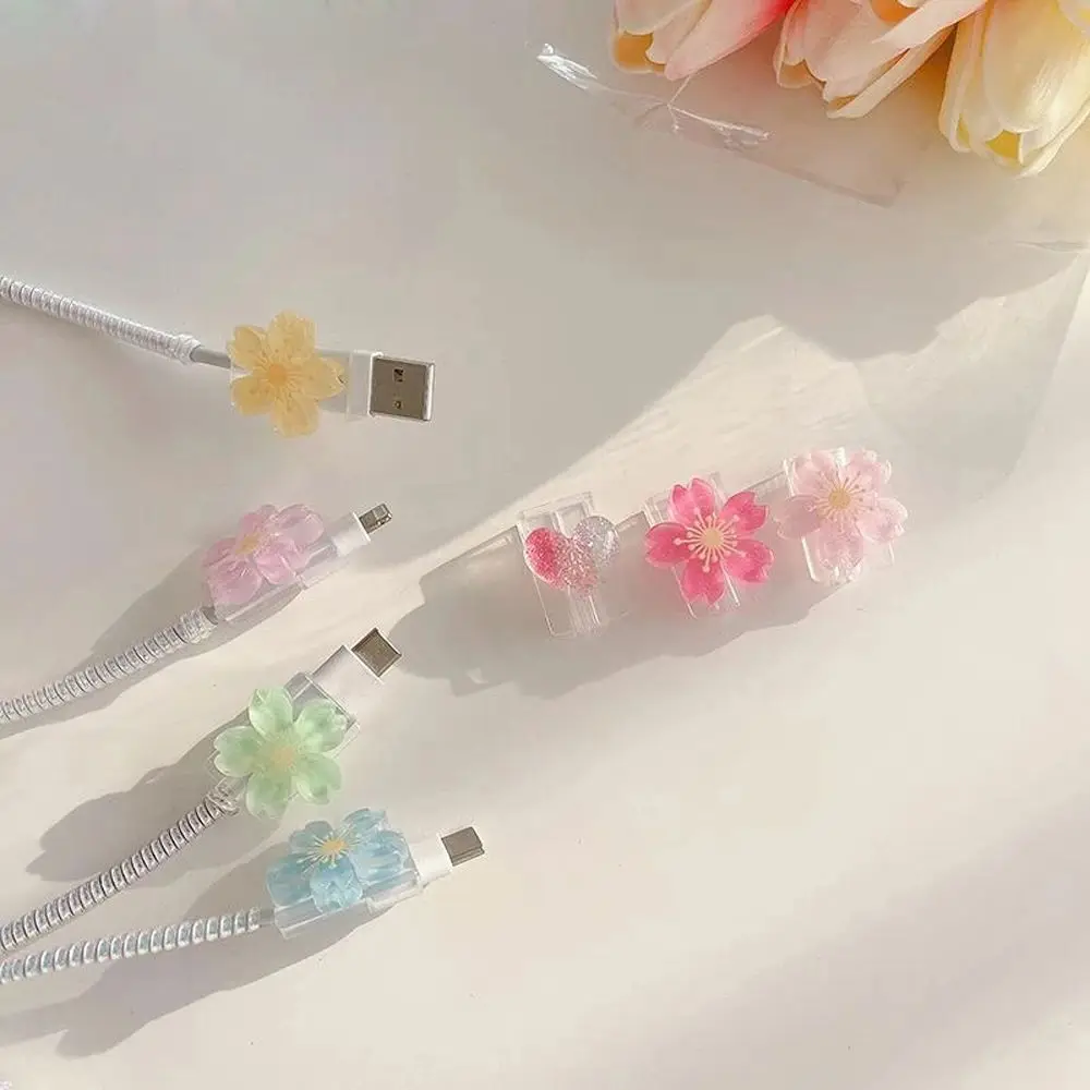 

1Pc Transparent Flowers Data Cable Protective Sleeve Cute Cartoon Mobile Phone Charging Headphone Cable Anti-break Protector