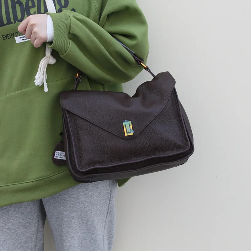 

EUMOAN Ladies Retro Portable Briefcase Soft Leather Envelope Large Bag Large Capacity First Layer Cowhide One Shoulder Messenger