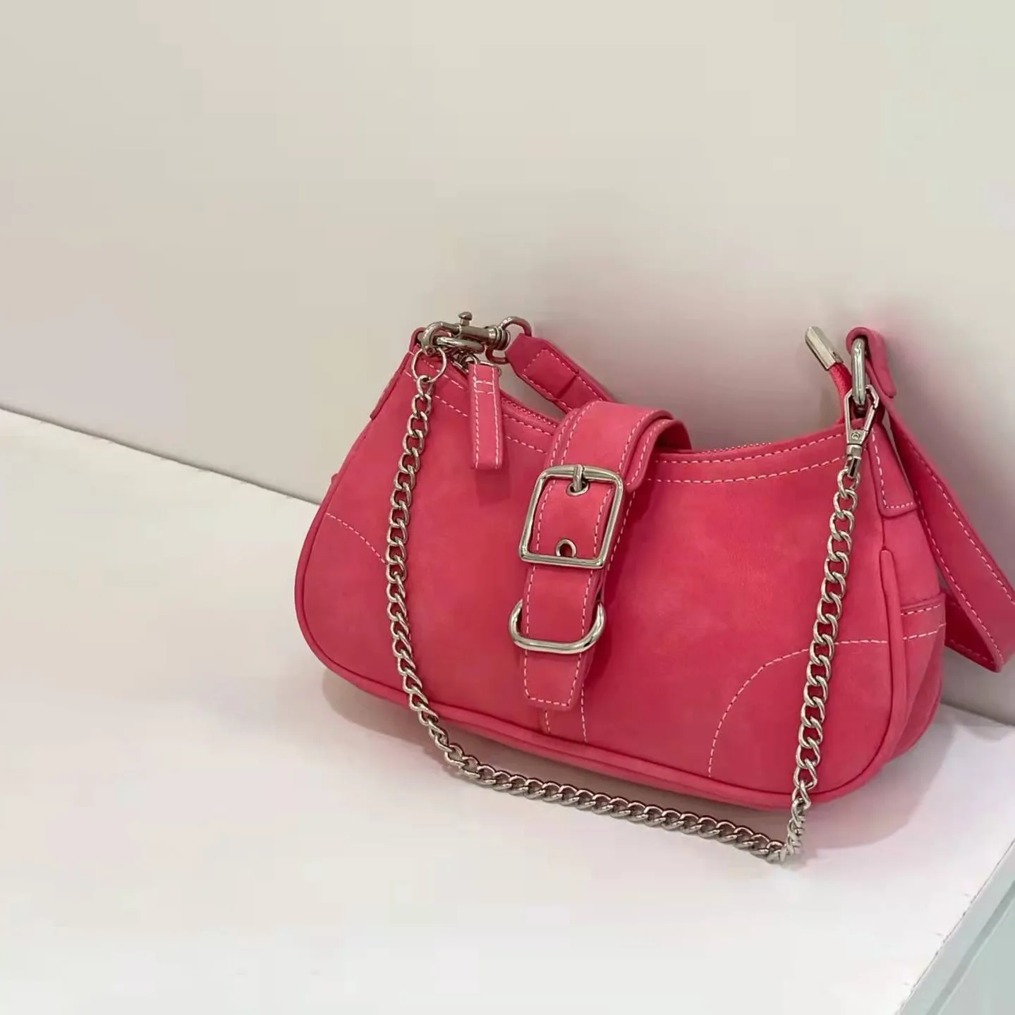 Le Cagole Designer 22 Womens Motorcycle Bag Handheld Armpit Rivet Tassel  Three Month Teeth Pleated Single Shoulder Messenger Bag From Haoyunlai373,  $38.8 | DHgate.Com