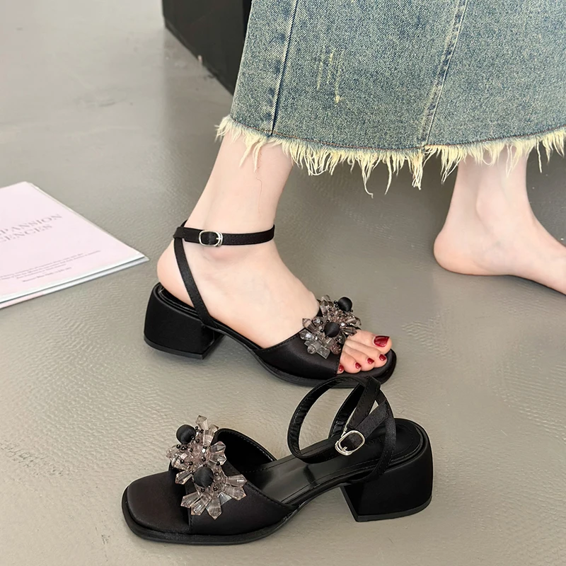 Buckle Strap Roman Sandals 2024 Summer Sale Of Women's Shoes Clear Heels Suit Female Beige Gladiator New Girls Comfort Block Ret