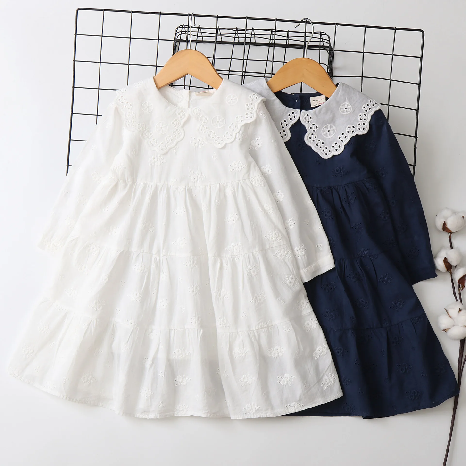 

Детские платья для девочек с кукольным воротником, хлопковое платье принцессы с вышивкой и длинными рукавами, осень 2024, новая детская одежда