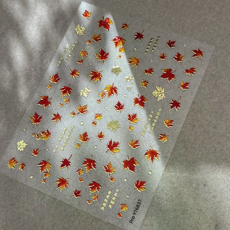 1Pcs Autumn Bronzing Maple Leaf Nail Art Stickers - Elegant Red Fall Leaves Decals for DIY Nail Art Decoration & Manicure Design