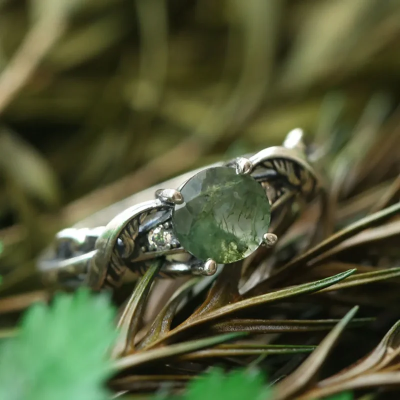 

Vintage Fashion Personality Green Crystal Ring Unisex Simple Open Ring Banquet Jewelry Accessories Gift