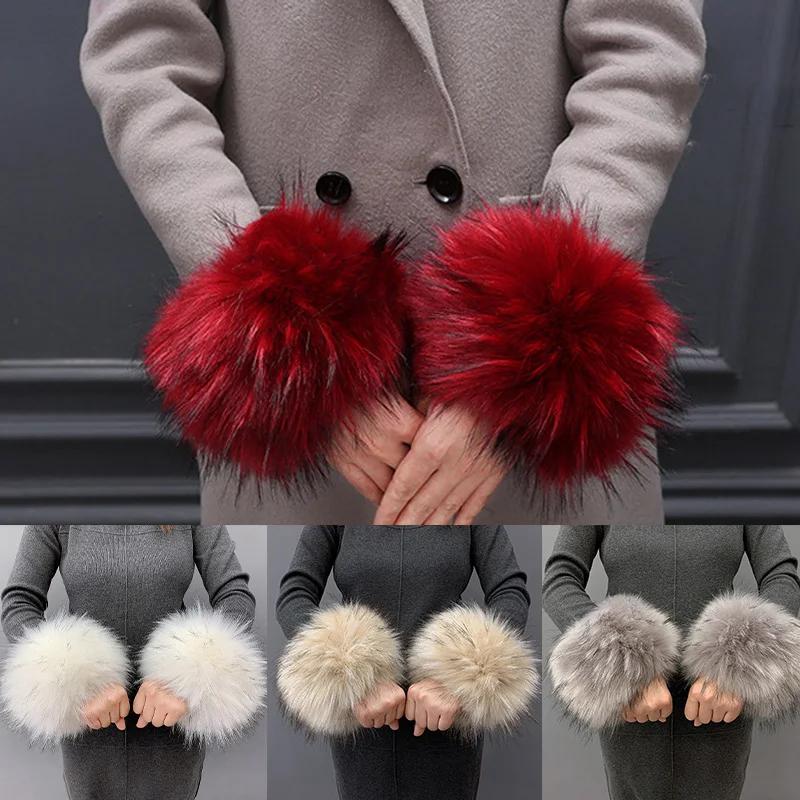 

1Pair Fluffy Faux Fur Wristband Fake Cuffs For Women Winter Warmer Arm Wrist Plush Fur Sleeve Gloves Wrist Sleeve Oversleeve