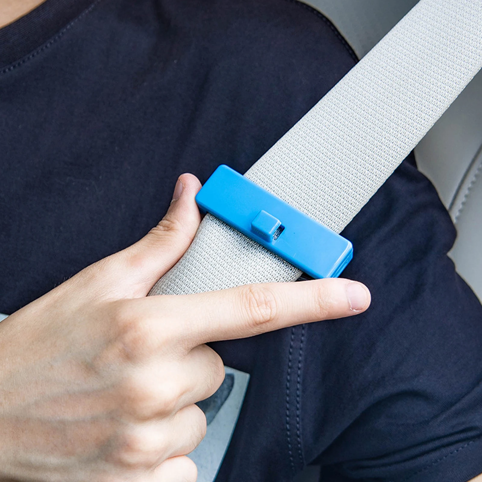 2 Pcs Adjustable Car Safety Seat Belts Holder Stopper Buckle Clamp Portable Vehicle Safety Belt CLIP Car