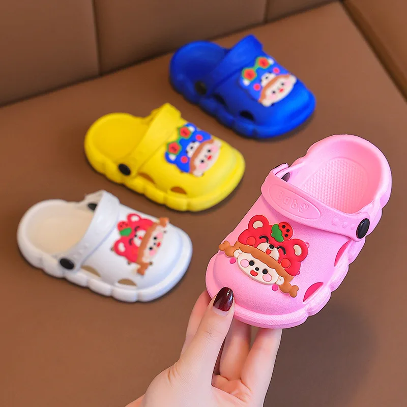 

Children Slippers Summer Indoor Anti Slip Soft Sole Baby Boys Girls Garden Shoes Wear Resistant Beach Slippers Cave Hole Sandals