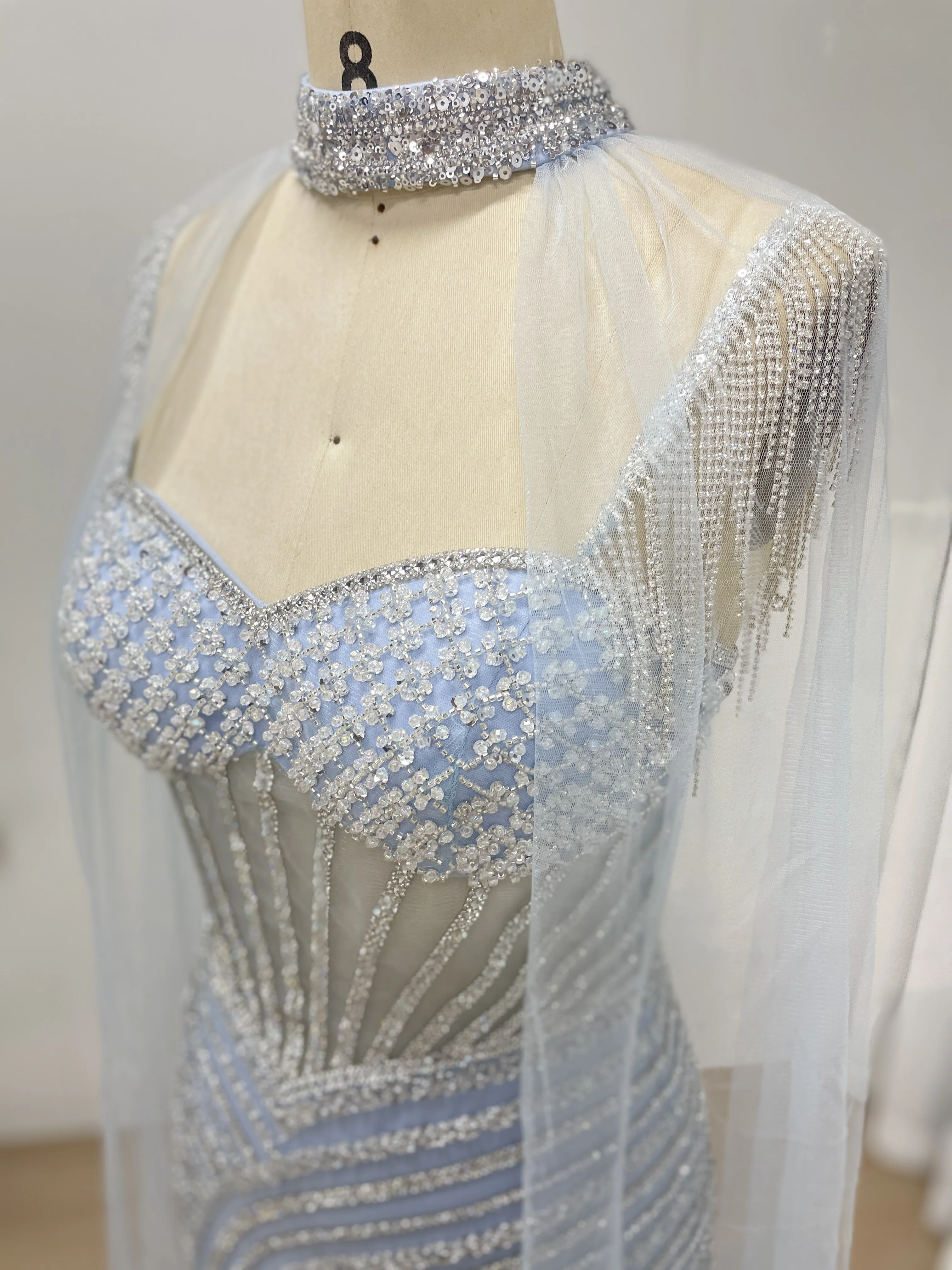 MYMB Spaghetti Strap Lange BLAU Meerjungfrau Perlen Cape Mit Ärmeln Abendkleider Kleider für Frauen Hochzeit Party Angepasst MB40394 – Detail 4