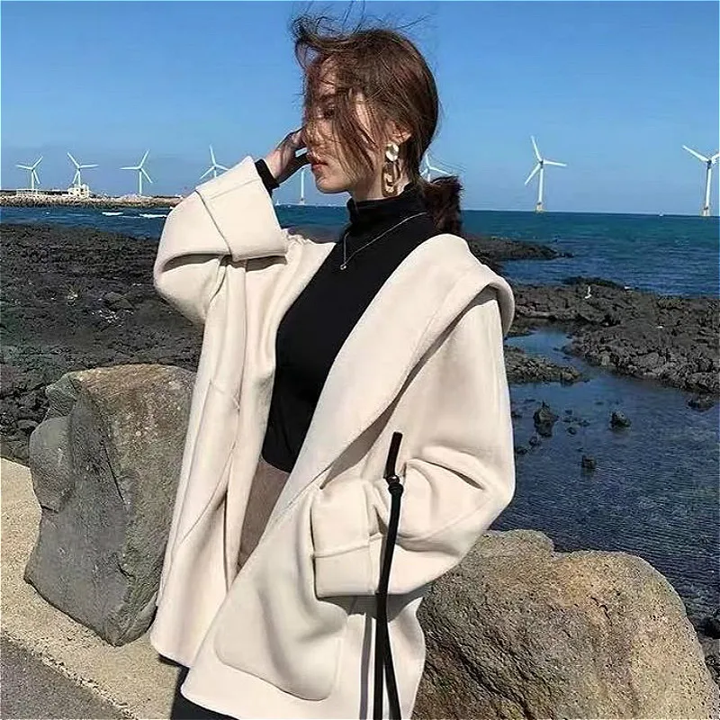 down coat women New Style Korean Fashion Small Fragrant Wind Small French Cloak Student 2021 Autumn and Winter Mid-length Woolen Coat Female white puffer Coats & Jackets