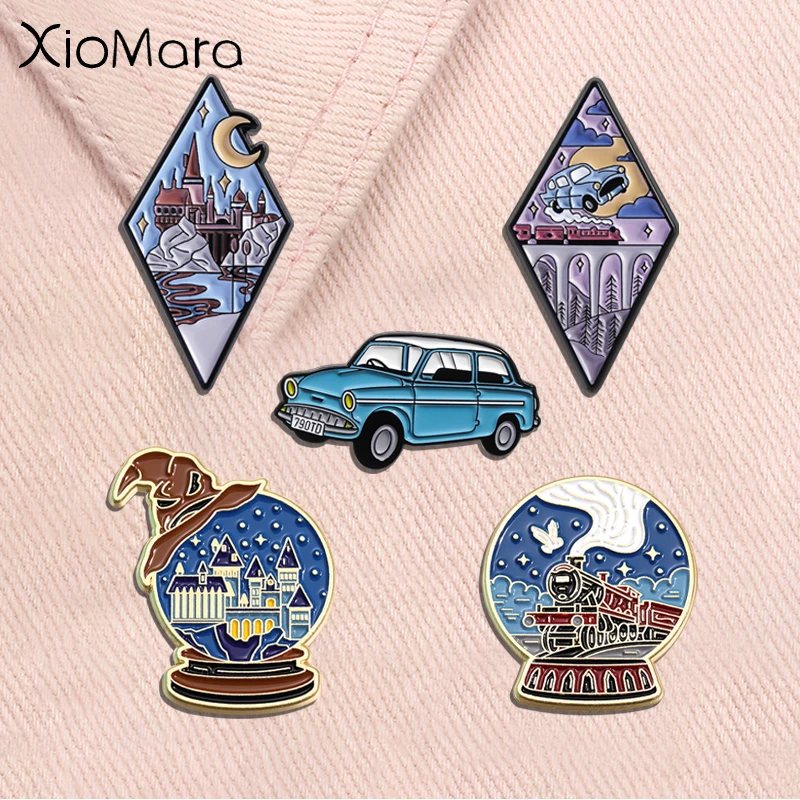 Fantasy Film Magische Weihnachten Schloss Emaille Pin Blau Fliegen Zauberer Auto Broschen Revers Abzeichen Mode Schmuck Geschenke für Freunde