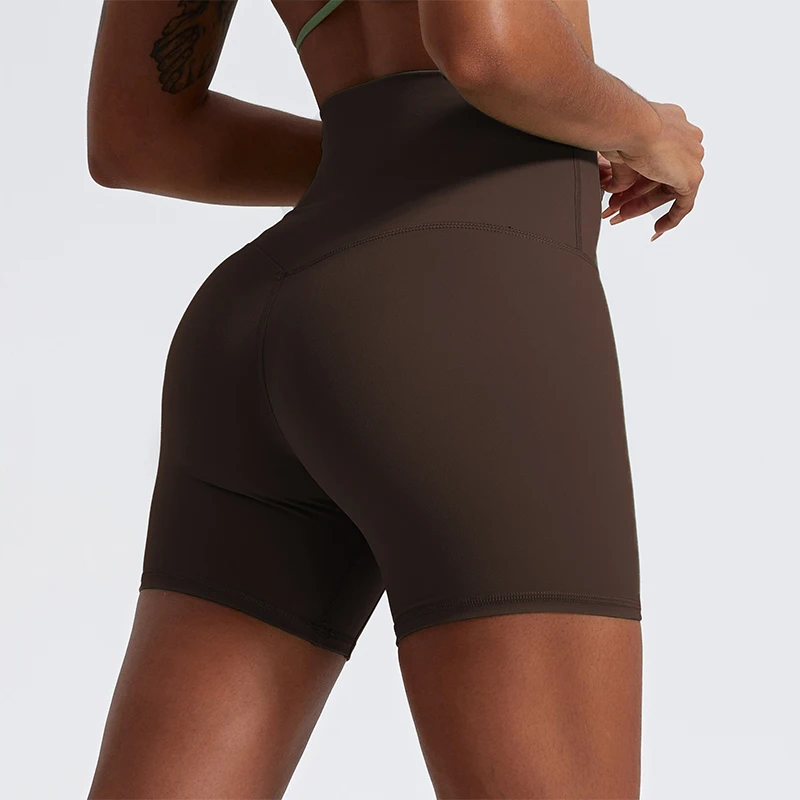 Brown / S
