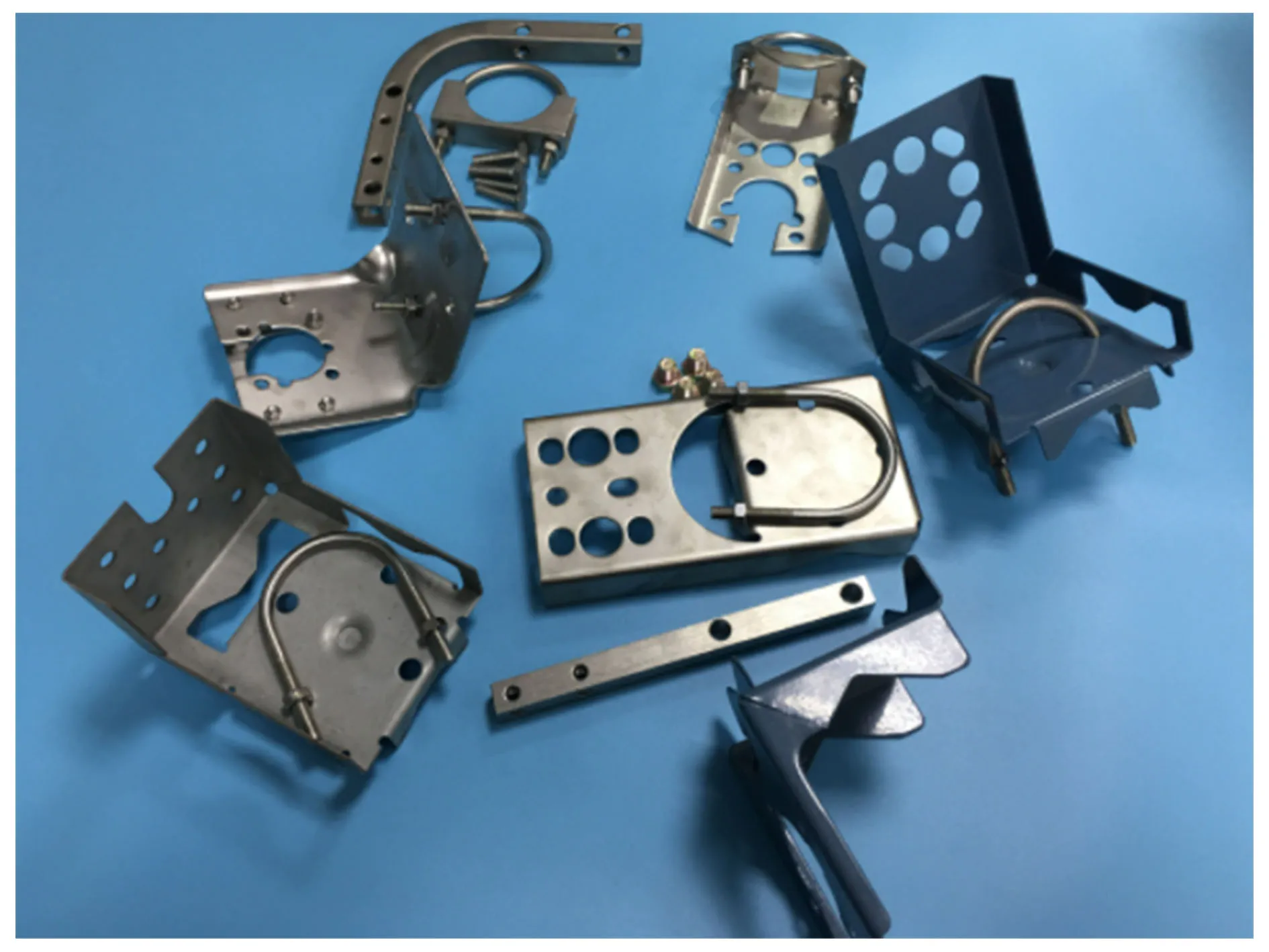 TransmitterBracketDifferentialPressureTransmitterMountingBracket.jpg