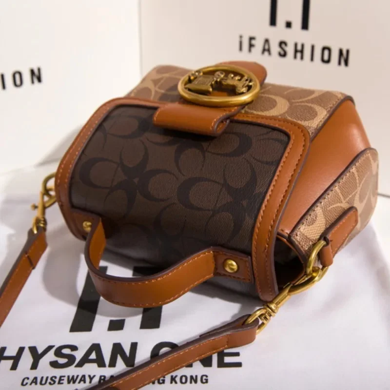 2024 New minimalist and fashionable small handbag, women's bag with contrasting colors, designer's high-end single shoulder cros