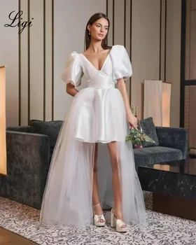 Abito da sposa LIGI elegante con scollo a V profondo, maniche a sbuffo in raso, lunghezza mini sopra il ginocchio, personalizzabile con strascico in tulle rimovibile, modello A-line