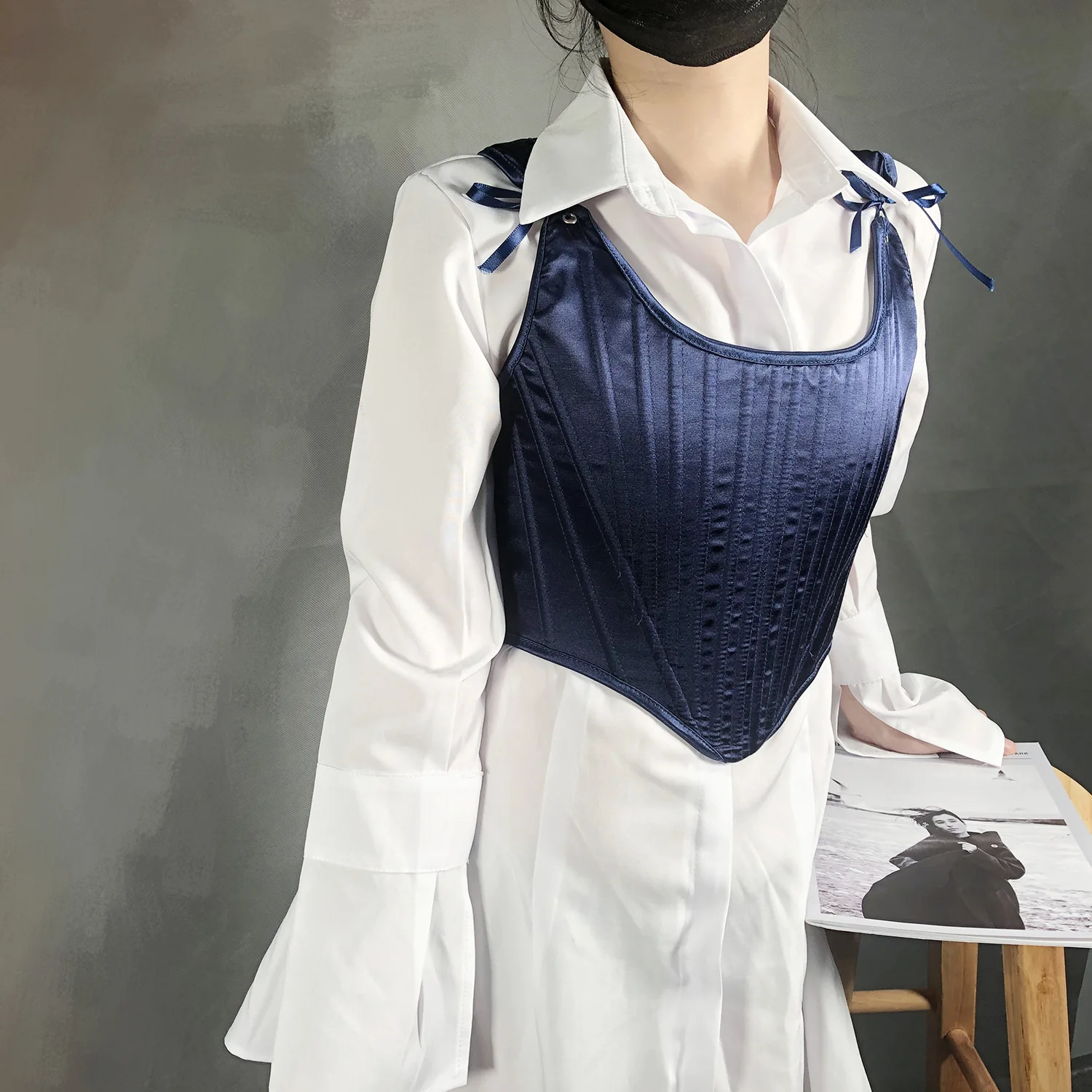 

Модный многоцветный атласный пояс, жилет, стильный Сексуальный облегающий короткий топ на бретельках, Женский корсет, Vestir