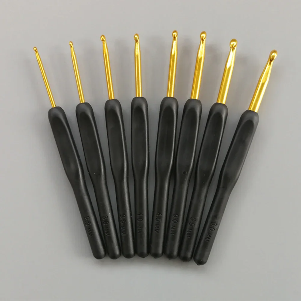 8pcs 수제 크로 셰 뜨개질 후크 세트 소프트 핸들 스티치 바느질 도구 홈 뜨개질 바늘 알루미늄 합금 그립 DIY 인체 공학적 휴대용