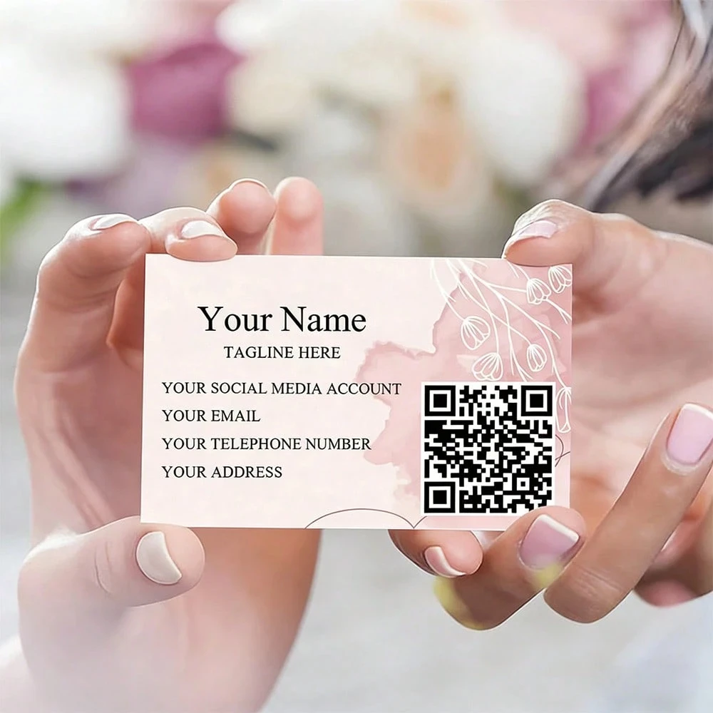 맞춤형 개인화된 우아한 명함 (이름, 연락처, QR 코드 포함) 고품질 미니멀리스트 디자인, 네트워킹 및 기업 선물용