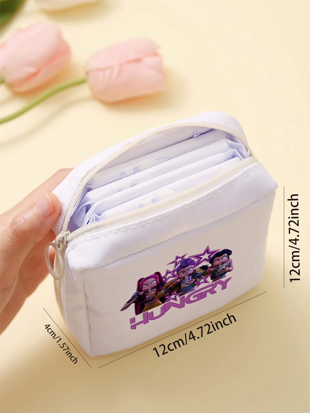 Cartoon pattern printed sanitary napkin storage bag, women's lightweight tissue bag, sanitary tissue bag