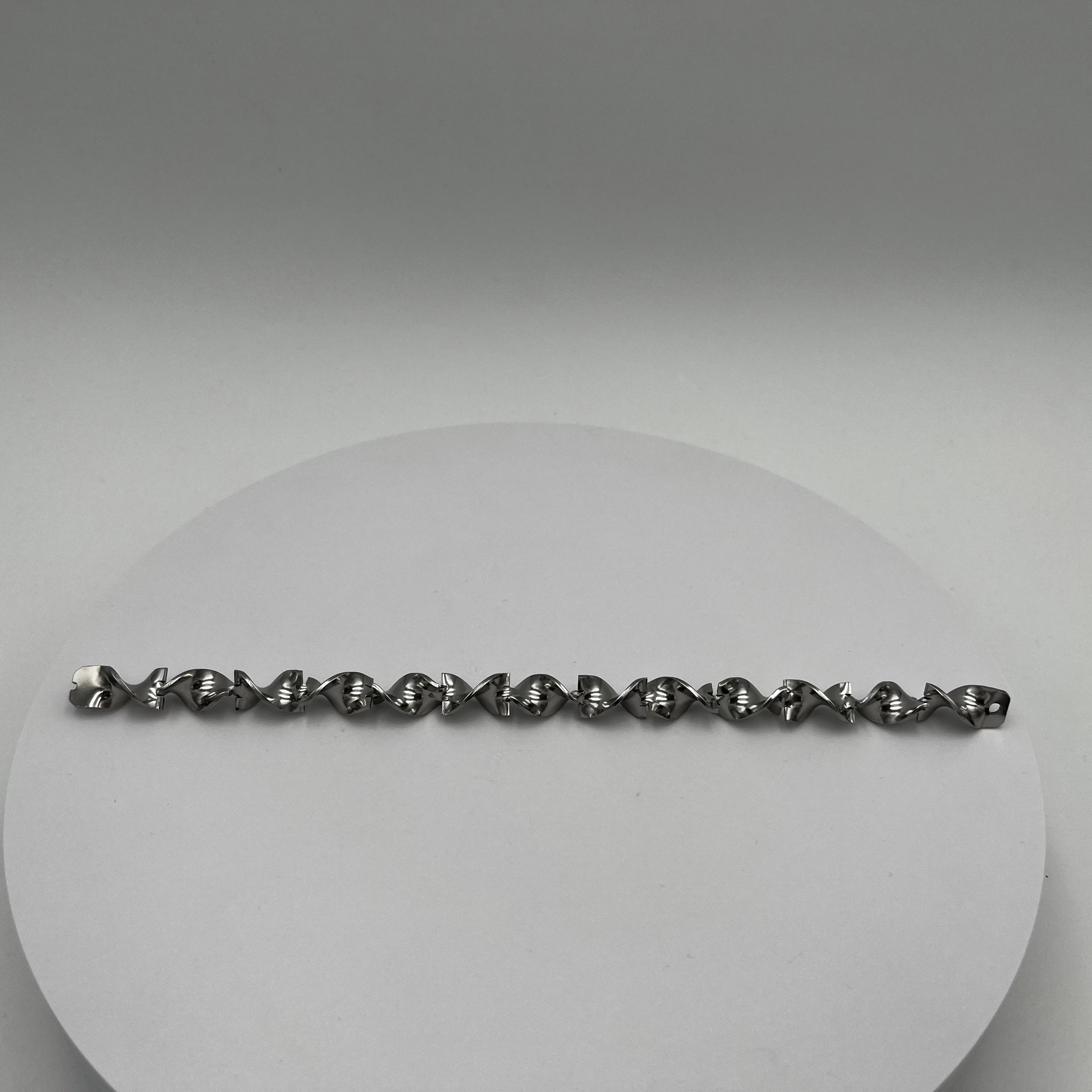 SUS304 나선형 정적 믹서 섹션, 13 개 요소, 명목상 Φ11.5mm x 240mm 길이, 1 개