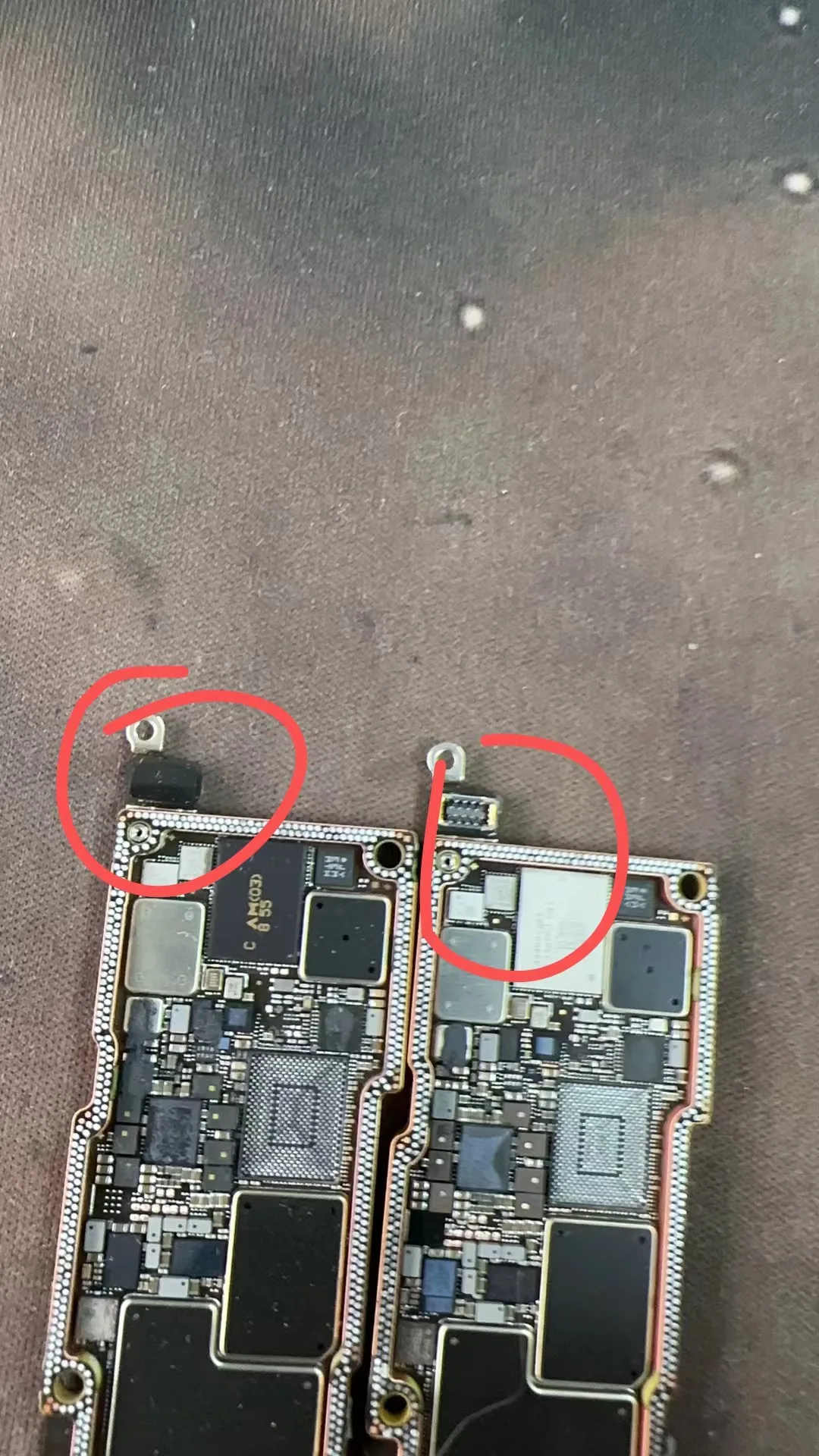Carte Mère IPhone 14 Oxydée Bloquée ICloud - Pièce Détachée