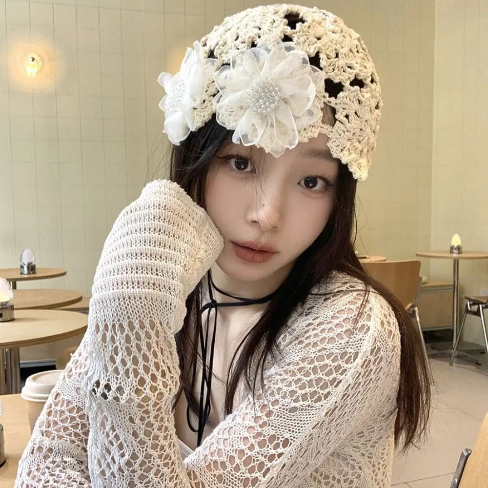 Breathable Hollowed Out Knitted Hat Flowers Lace Beret Cap Fashion Casual Skullies Hat for Women 3