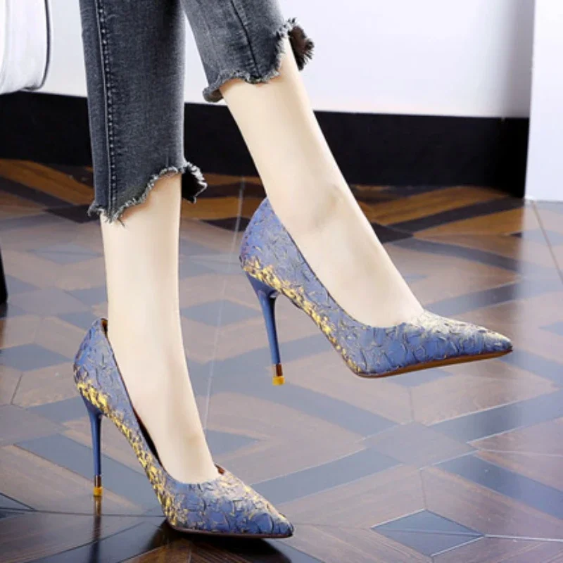 

Туфли-лодочки женские без шнуровки, заостренный носок, высокий каблук, однотонные, классические, осень 2024