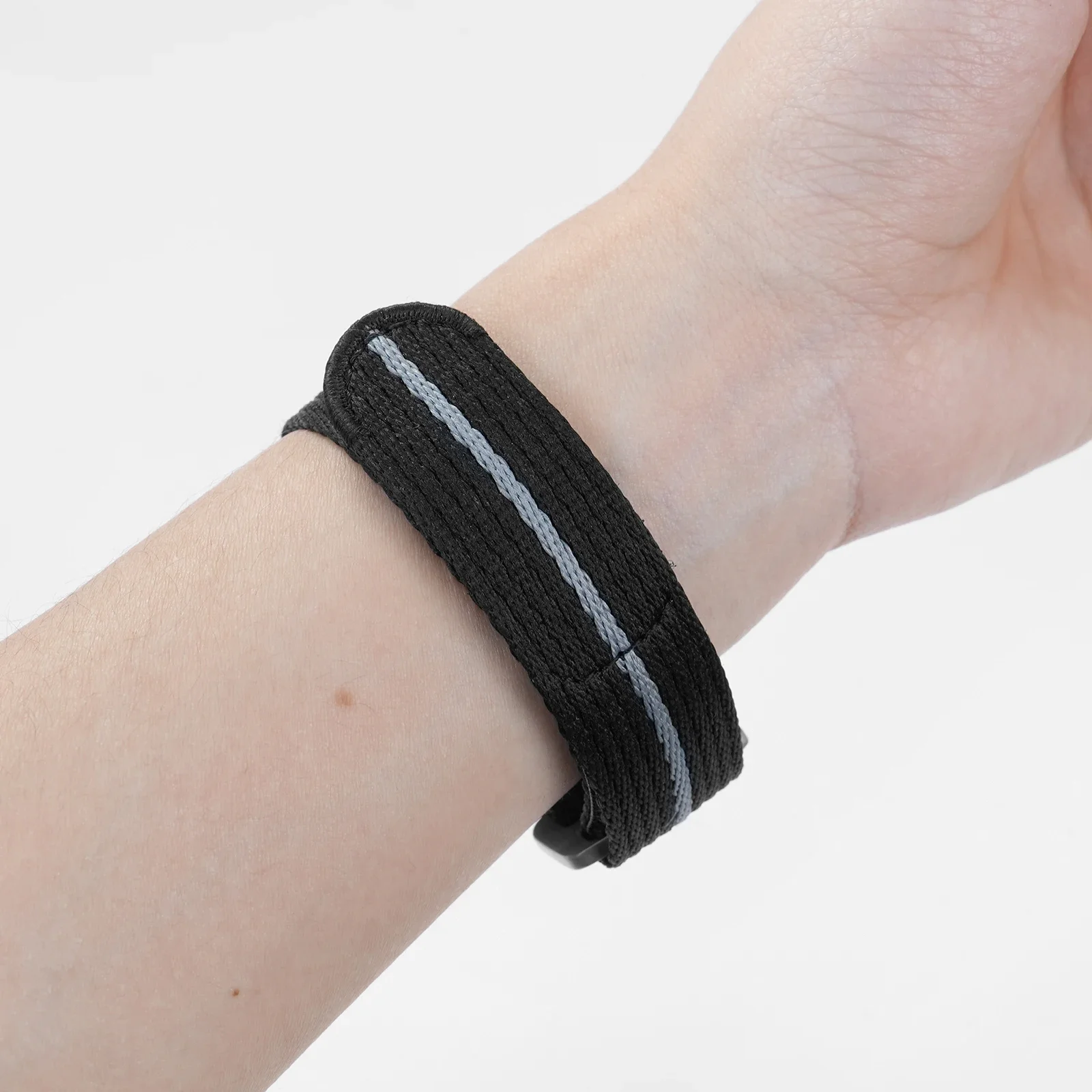 Premium Titanium Buckle Nylon Sports Watch Band - Military Grade Fabric Wristband Replacement Strap