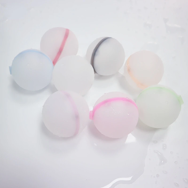 

Hot Selling Silicone Dual Color Water Polo Water Parent-child Interaction Polo Toy Reusable Children's Toy Silicone Water Polo