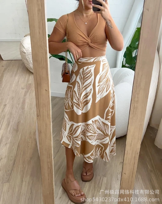 Two Piece Summer Vacation Women's Fashion Solid V-neck Twisted Short Sleeve Crop Top and Tropical Print High Waist Skirt Set